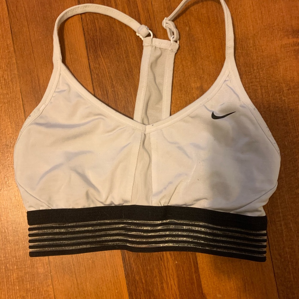Sports bra
